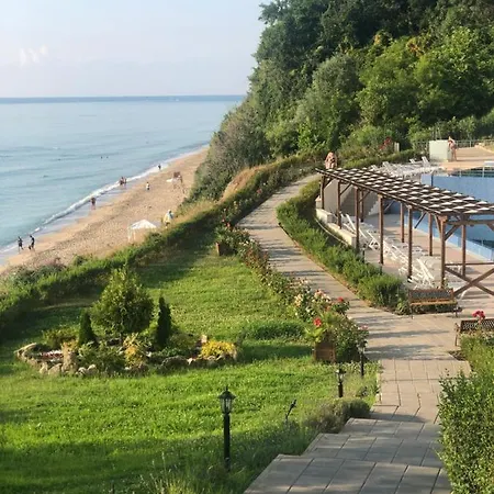 아파트 Wonderful One Bedroom First Line To The Sea